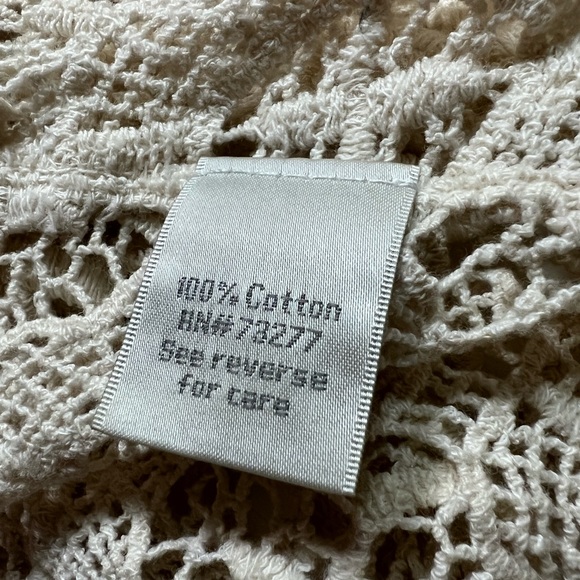 Lauren Conrad Cream Crochet Racerback Tank size Small - Picture 11 of 16